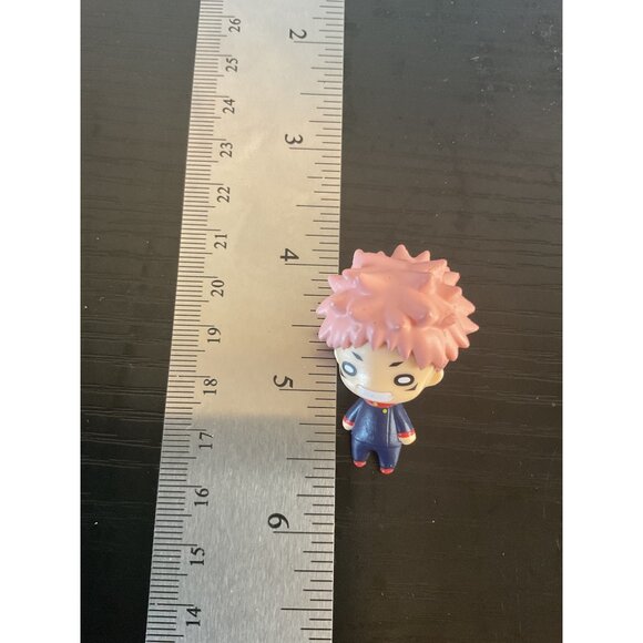 Jujutsu Kaisen Mini Figure 1.5" Yuji Itadori Japan Anime - Picture 3 of 3